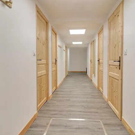 Apartment A 80m Des Pistes, Bel Pour 15 Génos
