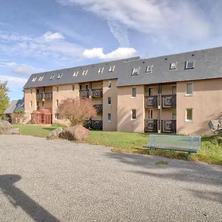 A 80m Des Pistes, Bel Pour 15 Génos