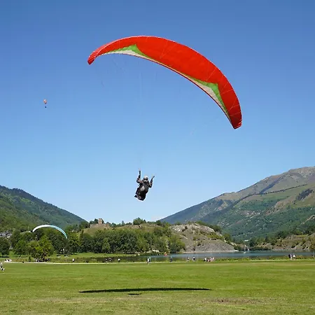 A 80m Des Pistes, Bel Pour 15 *