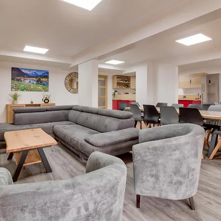 A 80m Des Pistes, Bel Pour 15 Apartment
