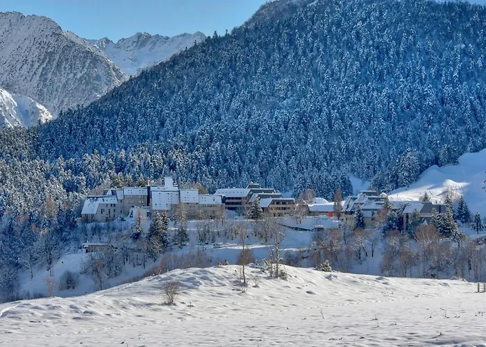 A 80m Des Pistes, Bel Pour 15 * Génos